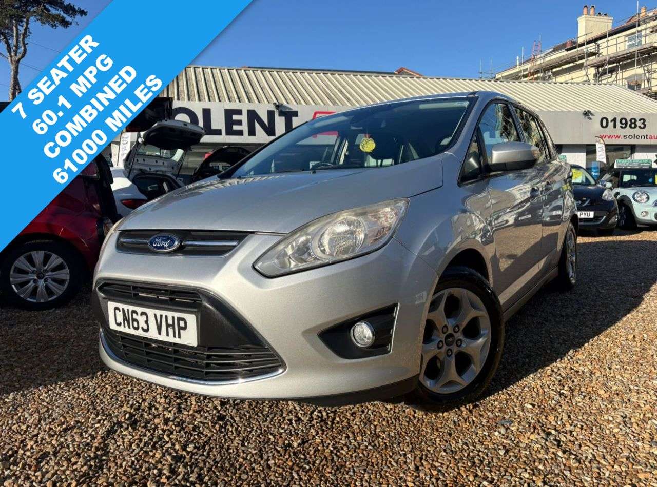A 2013 FORD GRAND C-MAX 1.6 TDCi Zetec MPV 5dr Diesel Manual Euro 5 (115 ps) A 2013 FORD GRAND C-MAX 1.6 TDCi Zetec MPV 5dr Diesel Manual Euro 5 (115 ps)
