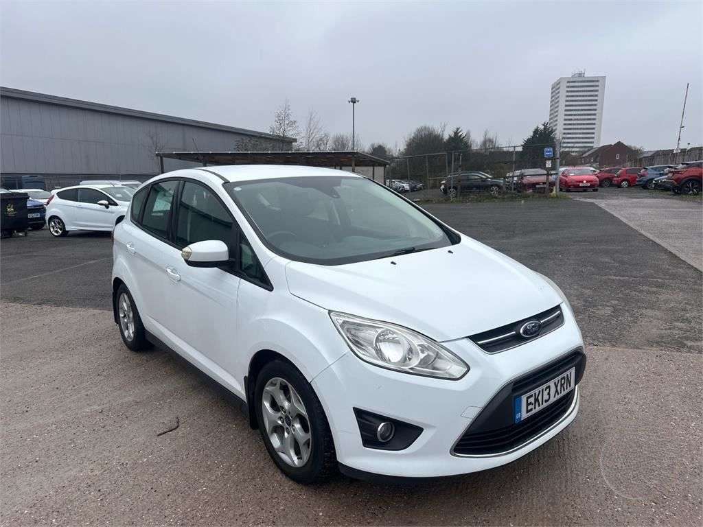 A 2013 FORD C-MAX 1.6 TDCi Zetec MPV 5dr Diesel Manual Euro 5 (115 ps) A 2013 FORD C-MAX 1.6 TDCi Zetec MPV 5dr Diesel Manual Euro 5 (115 ps)