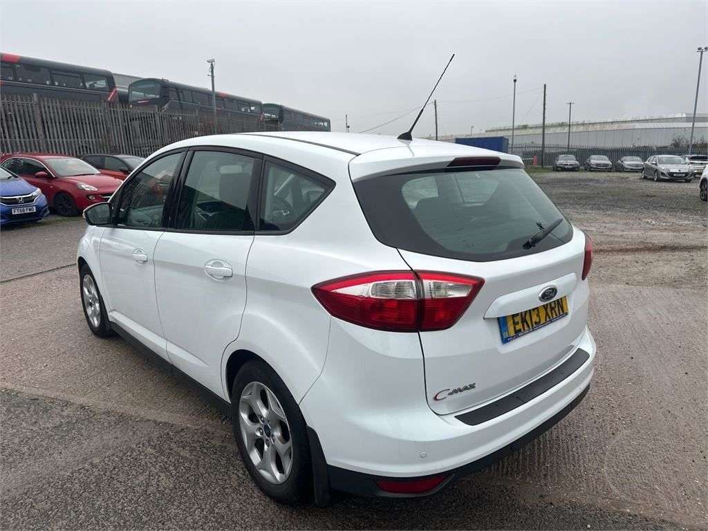 A 2013 FORD C-MAX 1.6 TDCi Zetec MPV 5dr Diesel Manual Euro 5 (115 ps) A 2013 FORD C-MAX 1.6 TDCi Zetec MPV 5dr Diesel Manual Euro 5 (115 ps)