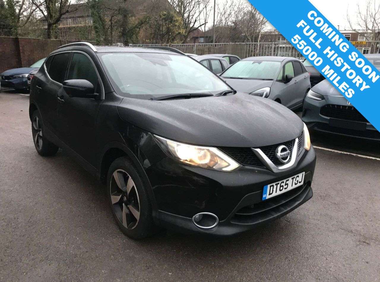 A 2016 NISSAN QASHQAI 1.5 dCi N-Connecta SUV 5dr Diesel Manual 2WD Euro 6 (s/s) (110 ps) A 2016 NISSAN QASHQAI 1.5 dCi N-Connecta SUV 5dr Diesel Manual 2WD Euro 6 (s/s) (110 ps)