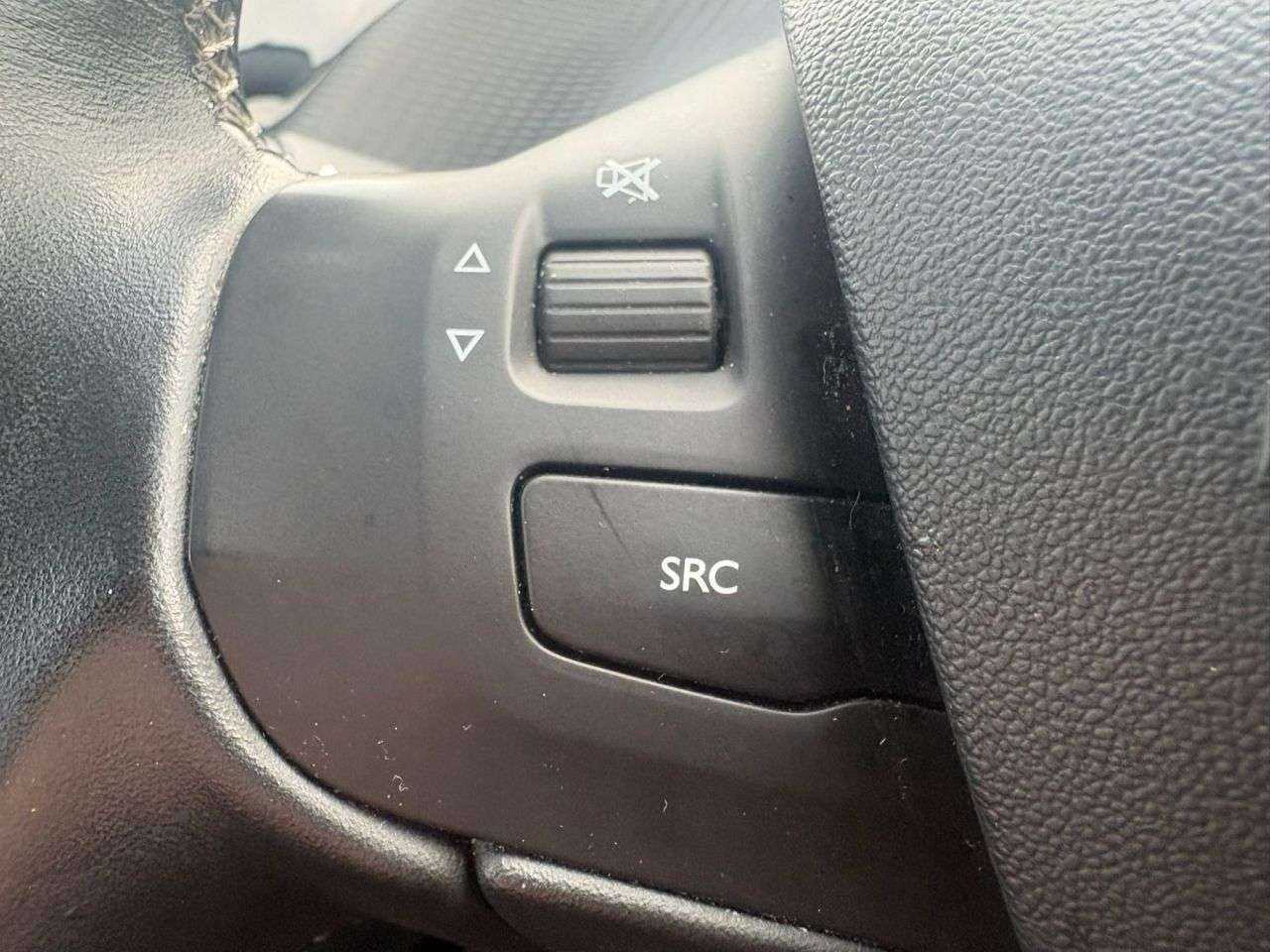 2016 PEUGEOT 2008 2016 PEUGEOT 2008