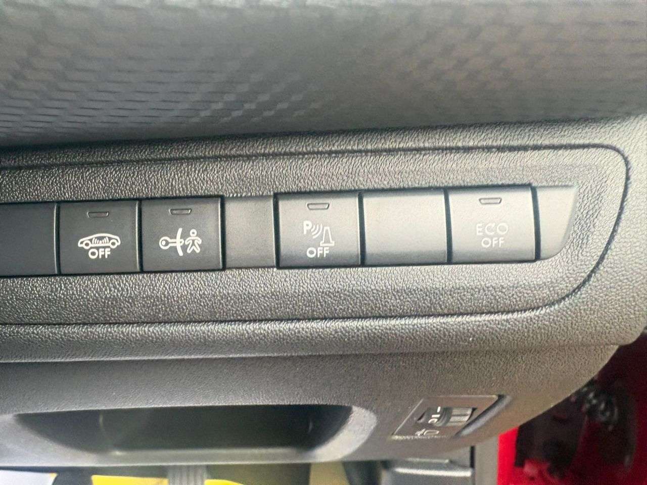 2016 PEUGEOT 2008 2016 PEUGEOT 2008