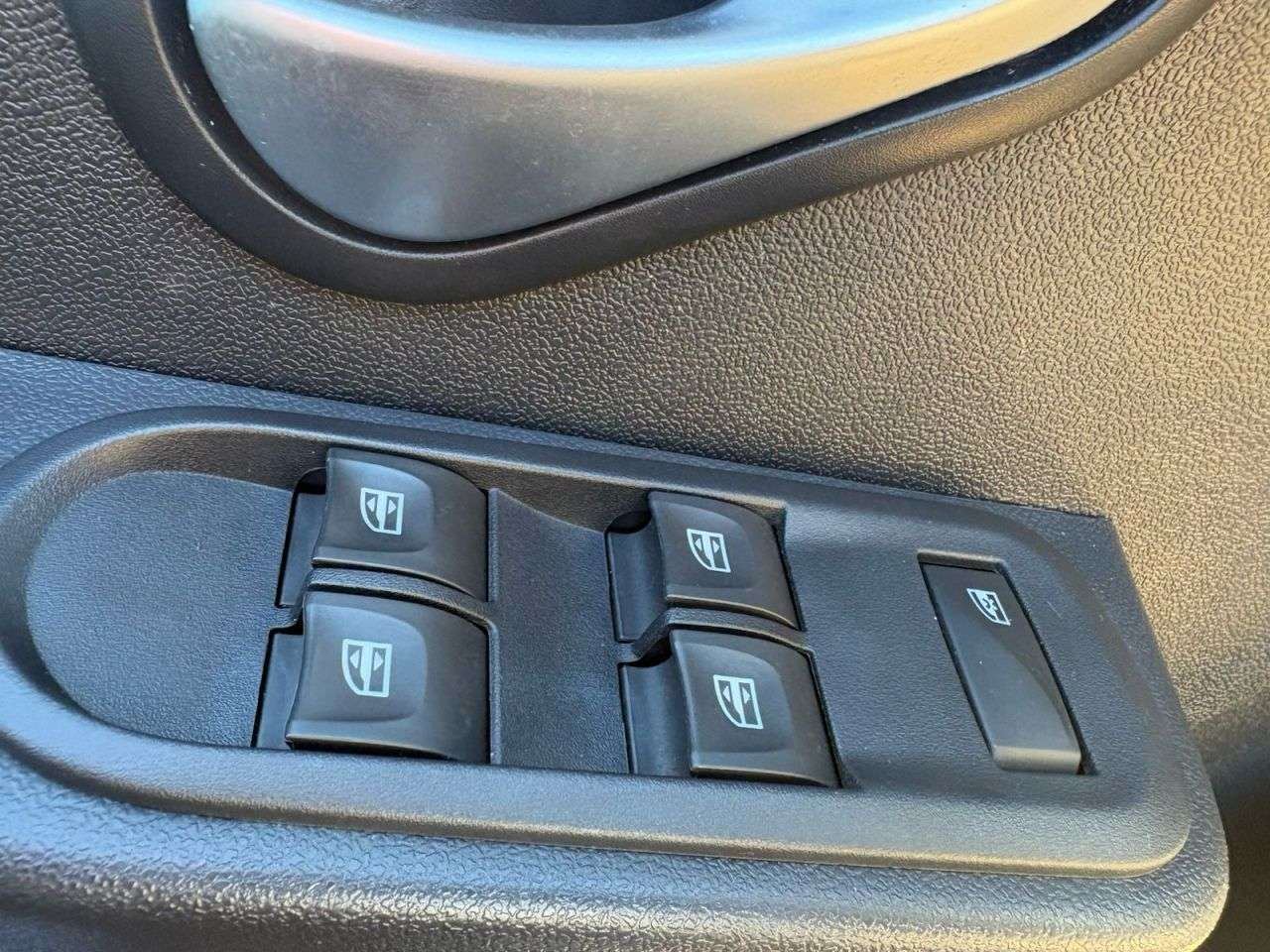 2017 DACIA DUSTER 2017 DACIA DUSTER