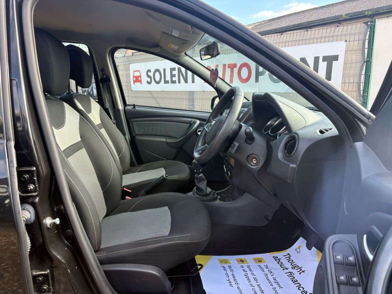 2017 DACIA DUSTER 2017 DACIA DUSTER