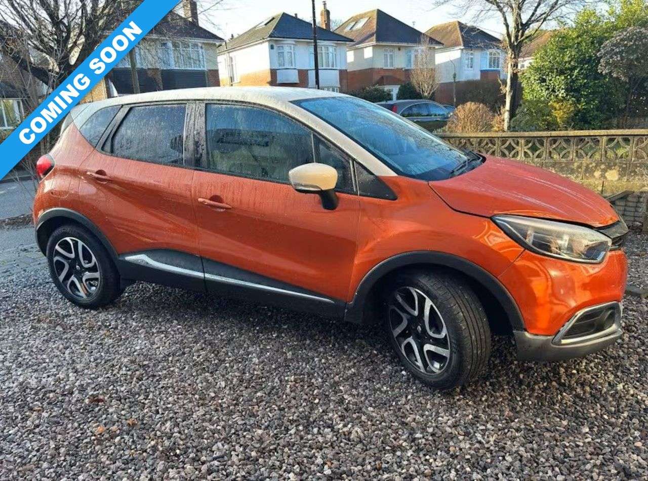 A 2014 RENAULT CAPTUR 1.5 dCi ENERGY Dynamique S MediaNav SUV 5dr Diesel Manual Euro 5 (s/s) (90 A 2014 RENAULT CAPTUR 1.5 dCi ENERGY Dynamique S MediaNav SUV 5dr Diesel Manual Euro 5 (s/s) (90