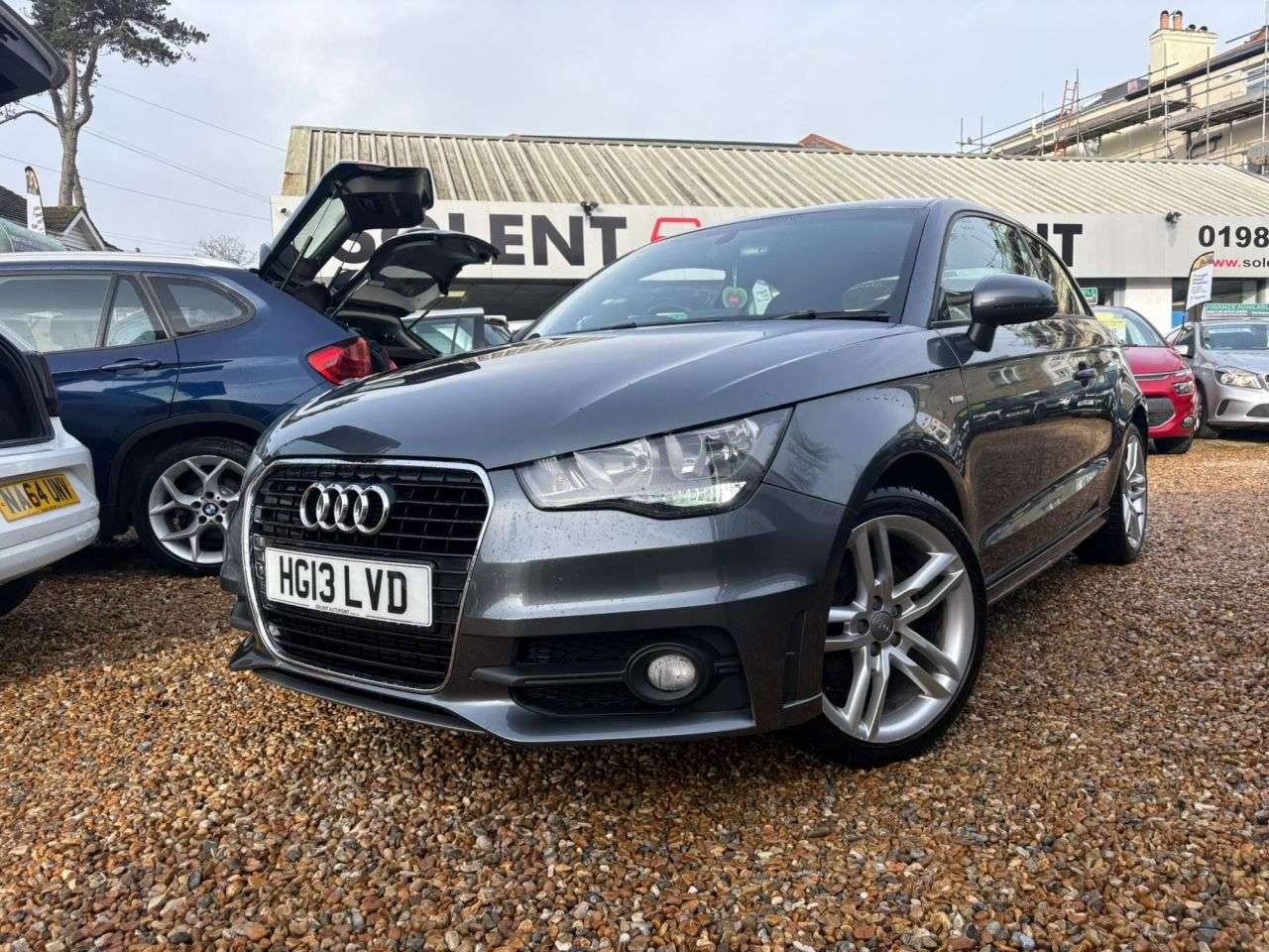 A 2013 AUDI A1 1.6 TDI S line Hatchback 3dr Diesel Manual Euro 5 (s/s) (105 ps) A 2013 AUDI A1 1.6 TDI S line Hatchback 3dr Diesel Manual Euro 5 (s/s) (105 ps)
