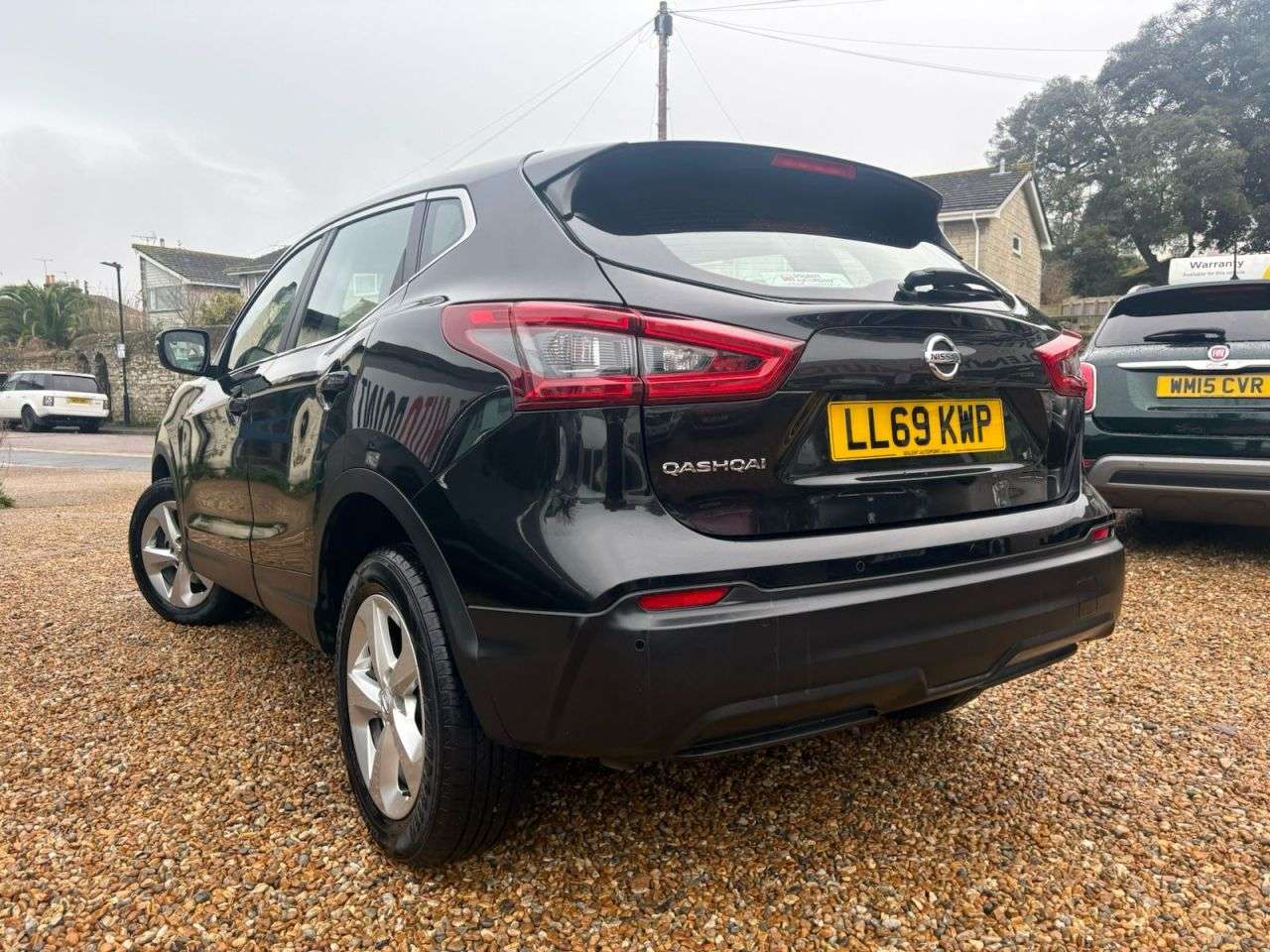 A 2019 NISSAN QASHQAI 1.3 DIG-T Acenta Premium SUV 5dr Petrol Manual Euro 6 (s/s) (140 ps) A 2019 NISSAN QASHQAI 1.3 DIG-T Acenta Premium SUV 5dr Petrol Manual Euro 6 (s/s) (140 ps)