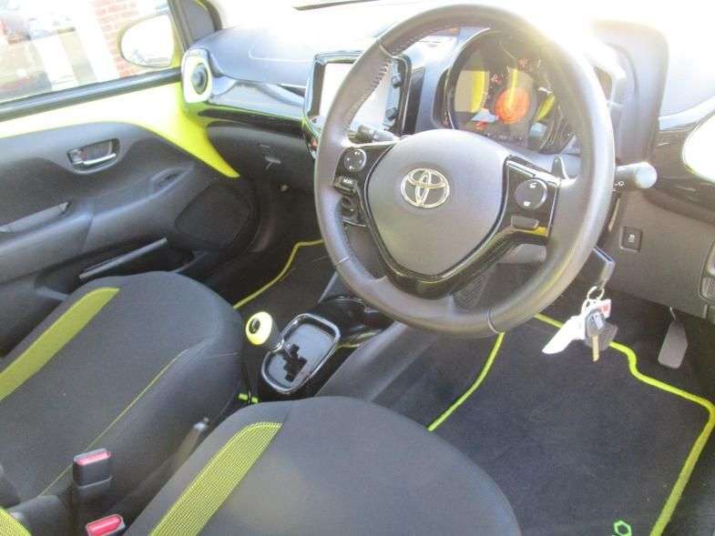 2016 TOYOTA AYGO 2016 TOYOTA AYGO