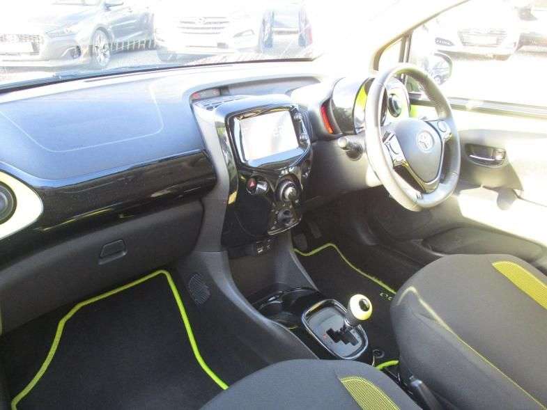 2016 TOYOTA AYGO 2016 TOYOTA AYGO