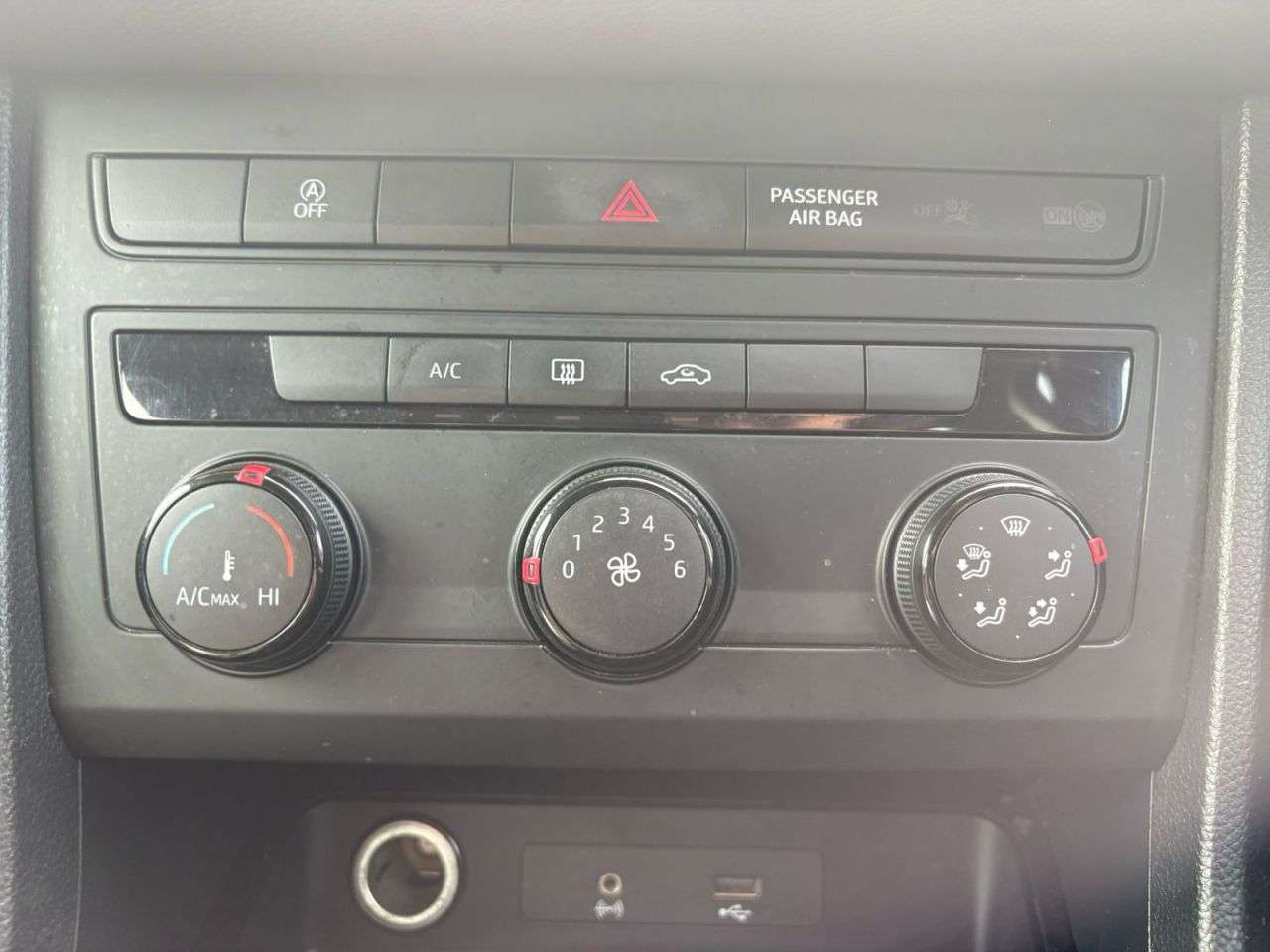 2017 SEAT ATECA 2017 SEAT ATECA