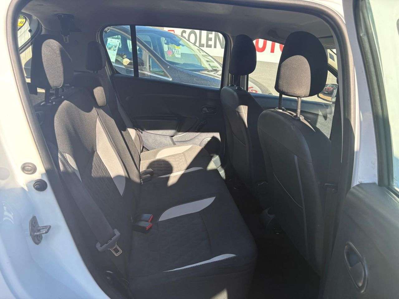 2016 DACIA SANDERO STEPWAY 2016 DACIA SANDERO STEPWAY