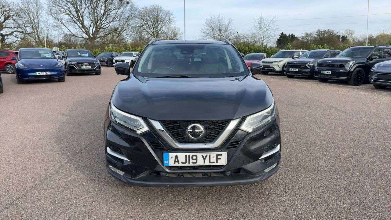 A 2019 NISSAN QASHQAI 1.5 dCi Tekna SUV 5dr Diesel Manual Euro 6 (s/s) (115 ps) A 2019 NISSAN QASHQAI 1.5 dCi Tekna SUV 5dr Diesel Manual Euro 6 (s/s) (115 ps)