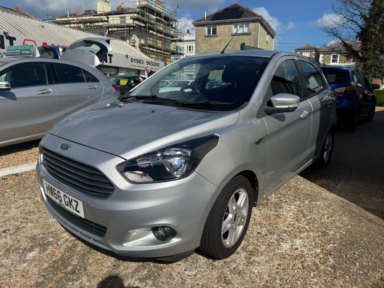 A 2016 FORD KA+ 1.2 Ti-VCT Zetec Hatchback 5dr Petrol Manual Euro 6 (70 ps) A 2016 FORD KA+ 1.2 Ti-VCT Zetec Hatchback 5dr Petrol Manual Euro 6 (70 ps)