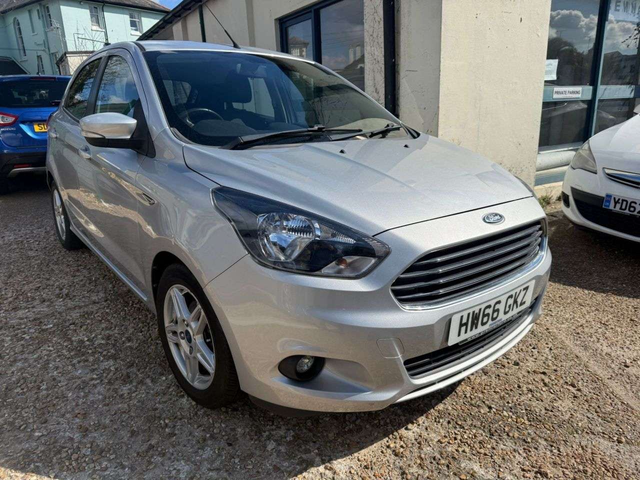 A 2016 FORD KA+ 1.2 Ti-VCT Zetec Hatchback 5dr Petrol Manual Euro 6 (70 ps) A 2016 FORD KA+ 1.2 Ti-VCT Zetec Hatchback 5dr Petrol Manual Euro 6 (70 ps)
