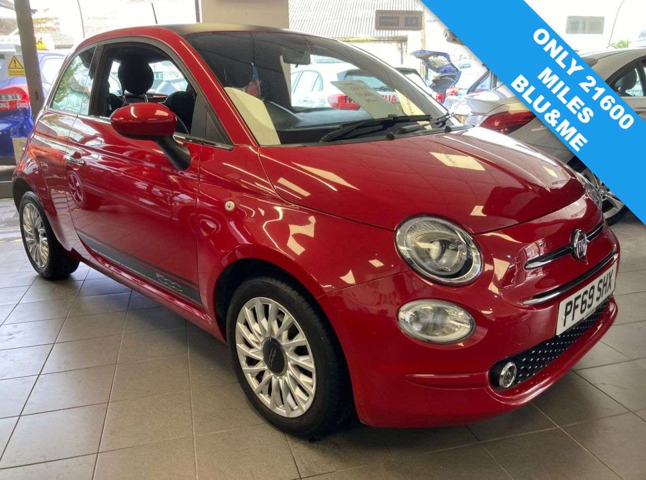 A 2019 FIAT 500 1.2 Lounge Hatchback 3dr Petrol Manual Euro 6 (s/s) (69 bhp) A 2019 FIAT 500 1.2 Lounge Hatchback 3dr Petrol Manual Euro 6 (s/s) (69 bhp)