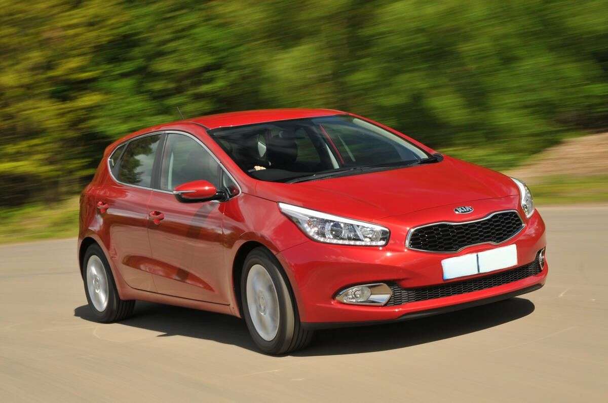 A 2014 KIA CEED 1.4 VR7 Hatchback 5dr Petrol Manual Euro 5 (98 bhp) A 2014 KIA CEED 1.4 VR7 Hatchback 5dr Petrol Manual Euro 5 (98 bhp)