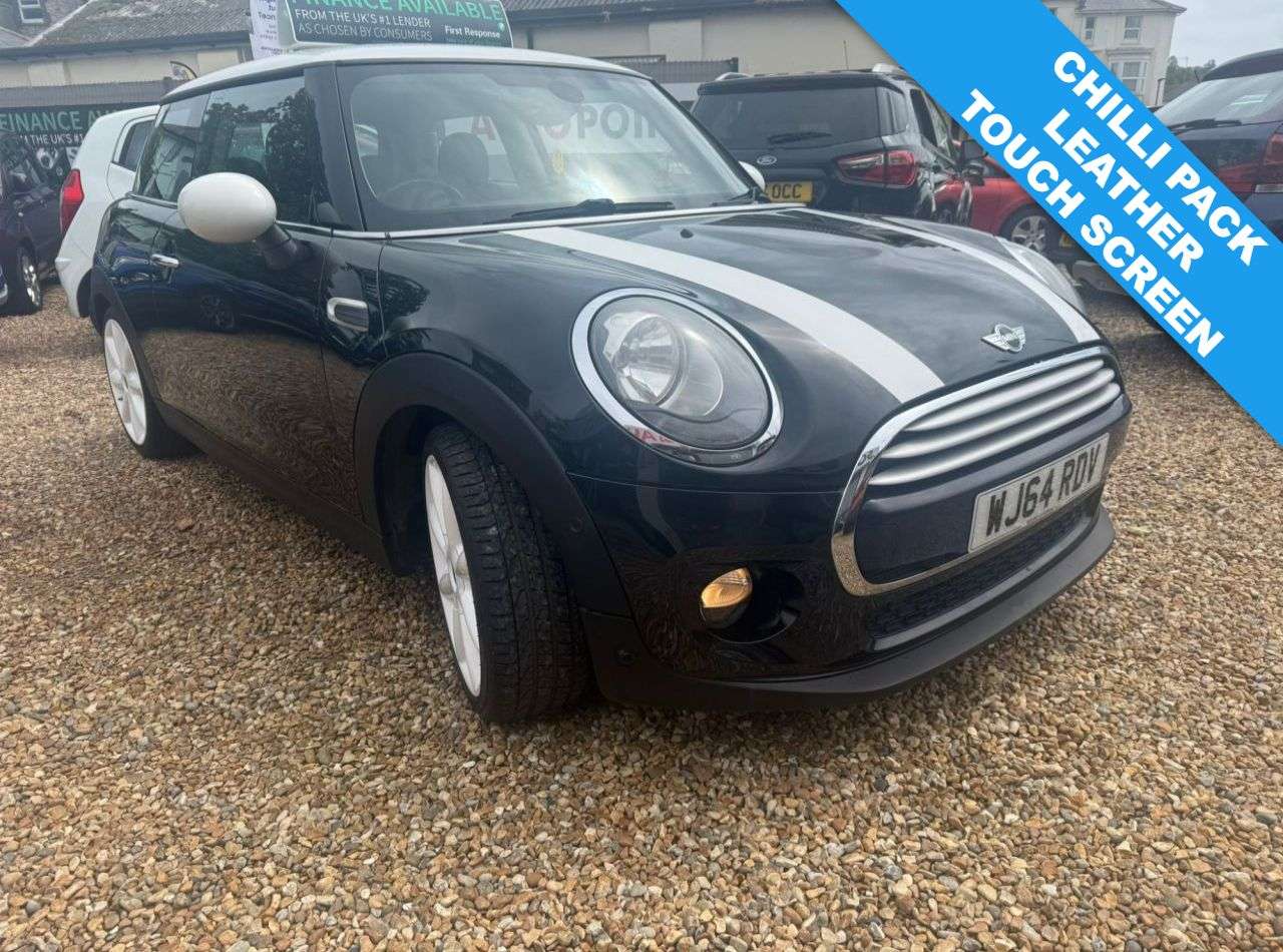 A 2014 MINI HATCH 1.5 Cooper D Hatchback 3dr Diesel Manual Euro 6 (s/s) (116 ps) A 2014 MINI HATCH 1.5 Cooper D Hatchback 3dr Diesel Manual Euro 6 (s/s) (116 ps)