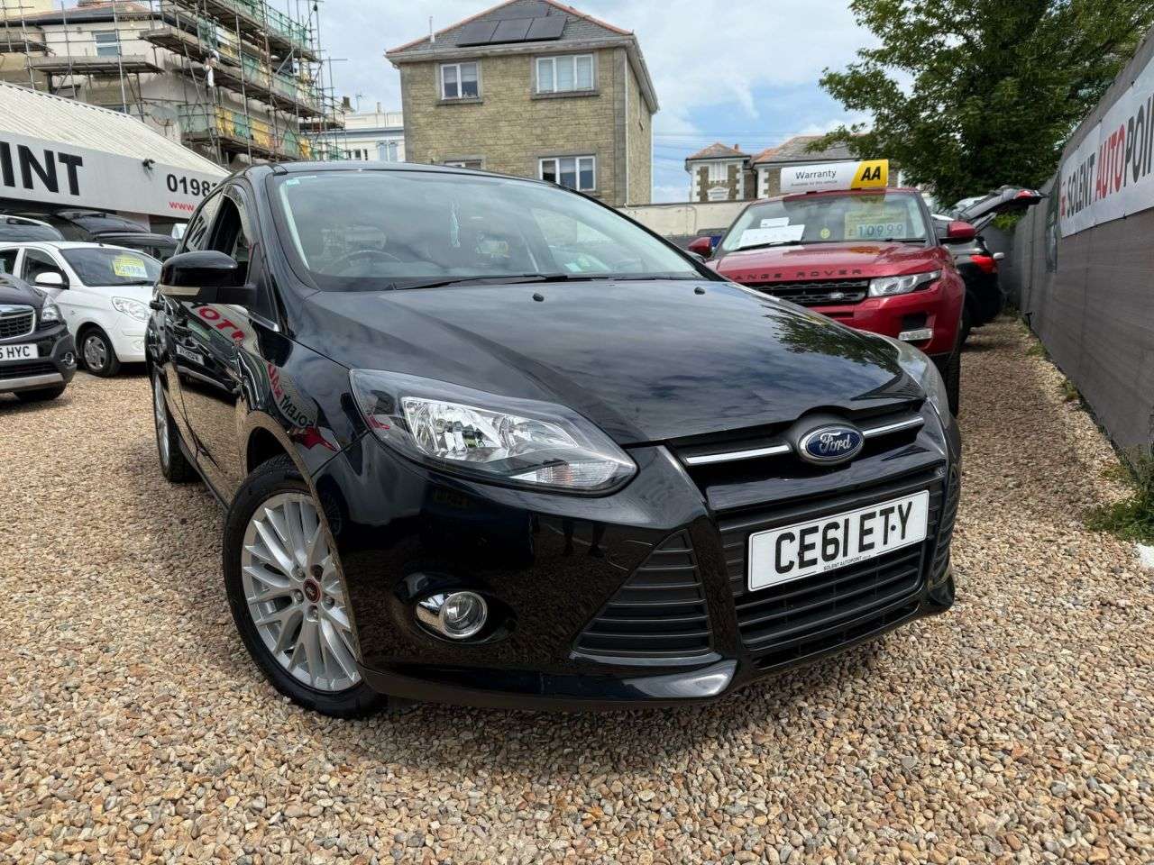 A 2011 FORD FOCUS 1.6 Zetec Hatchback 5dr Petrol Manual Euro 5 (125 ps) A 2011 FORD FOCUS 1.6 Zetec Hatchback 5dr Petrol Manual Euro 5 (125 ps)