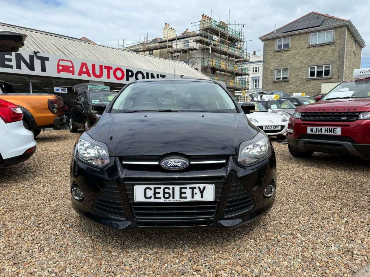 A 2011 FORD FOCUS 1.6 Zetec Hatchback 5dr Petrol Manual Euro 5 (125 ps) A 2011 FORD FOCUS 1.6 Zetec Hatchback 5dr Petrol Manual Euro 5 (125 ps)