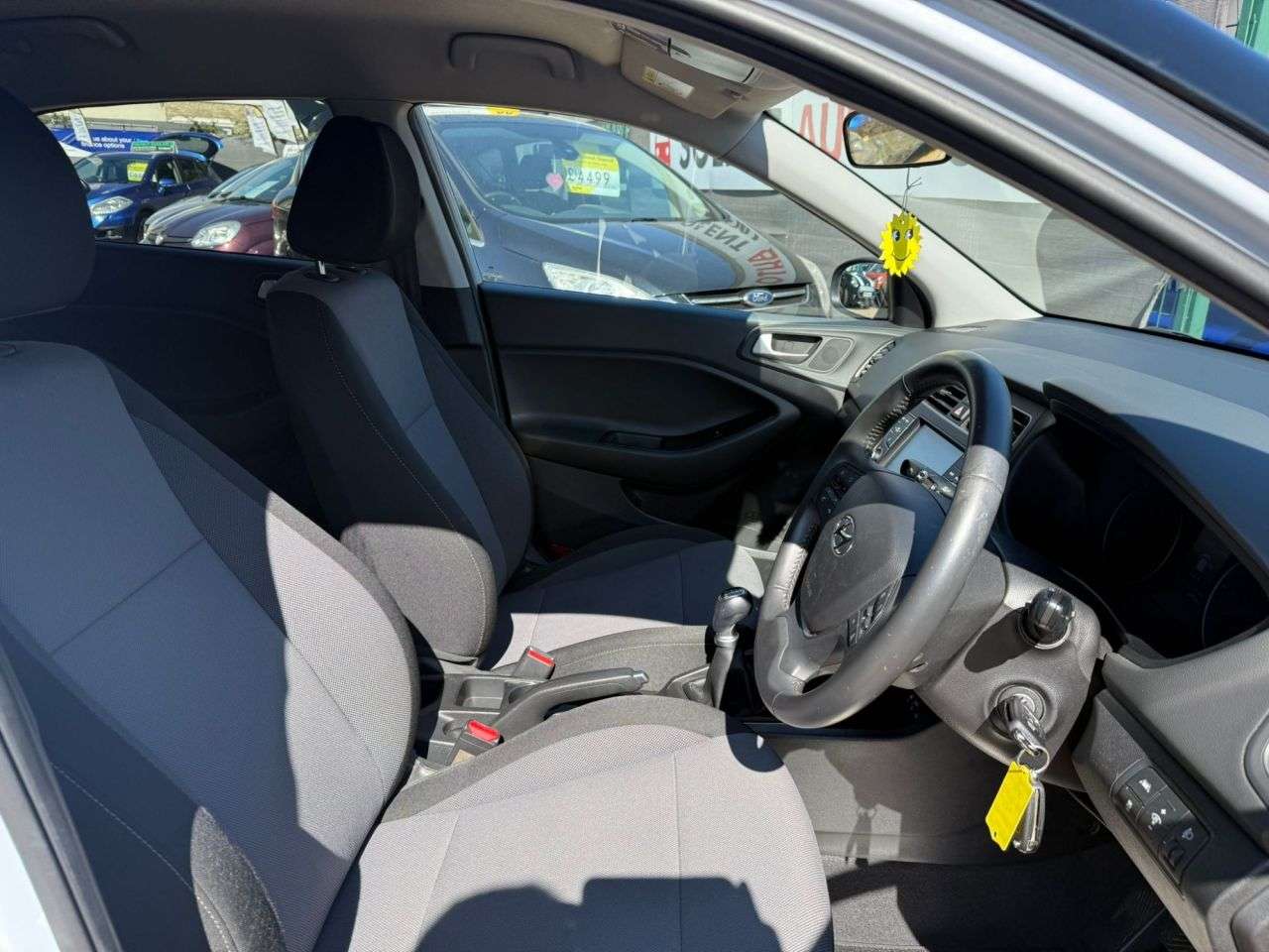2020 HYUNDAI I20 2020 HYUNDAI I20