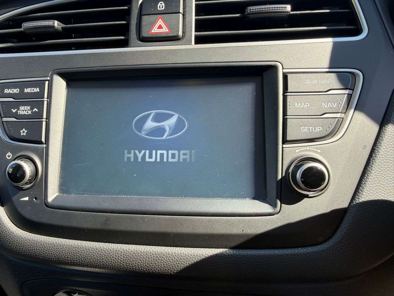 2020 HYUNDAI I20 2020 HYUNDAI I20