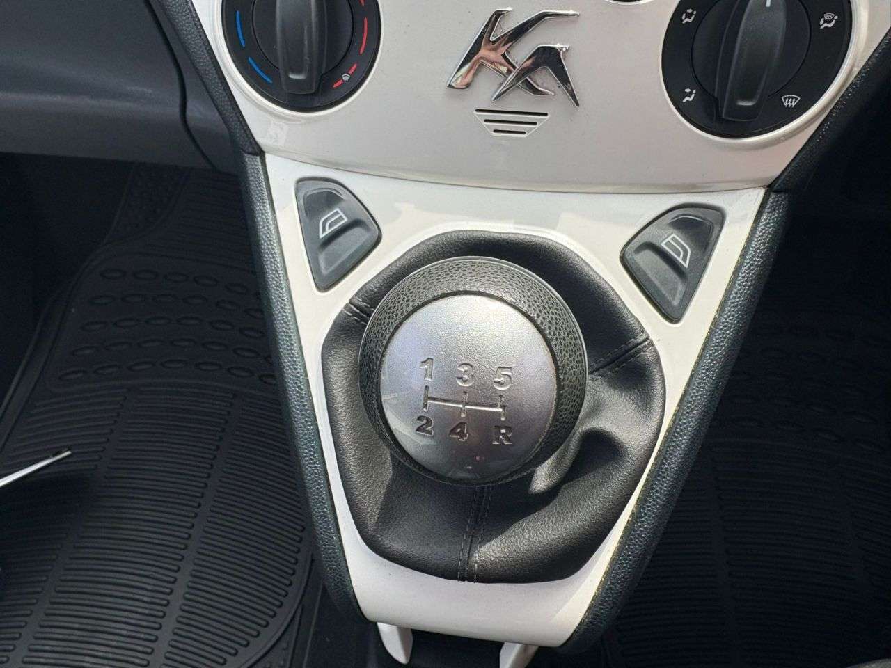 2015 FORD KA 2015 FORD KA