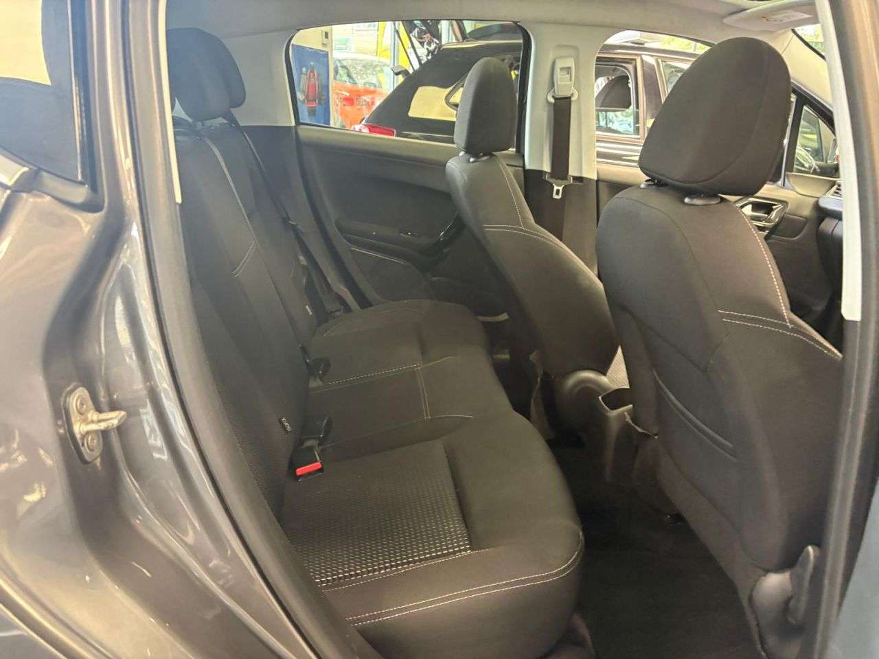 2019 PEUGEOT 208 2019 PEUGEOT 208