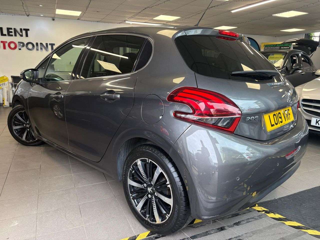 A 2019 PEUGEOT 208 1.2 PureTech Tech Edition Hatchback 5dr Petrol Manual Euro 6 (s/s) (82 ps) A 2019 PEUGEOT 208 1.2 PureTech Tech Edition Hatchback 5dr Petrol Manual Euro 6 (s/s) (82 ps)