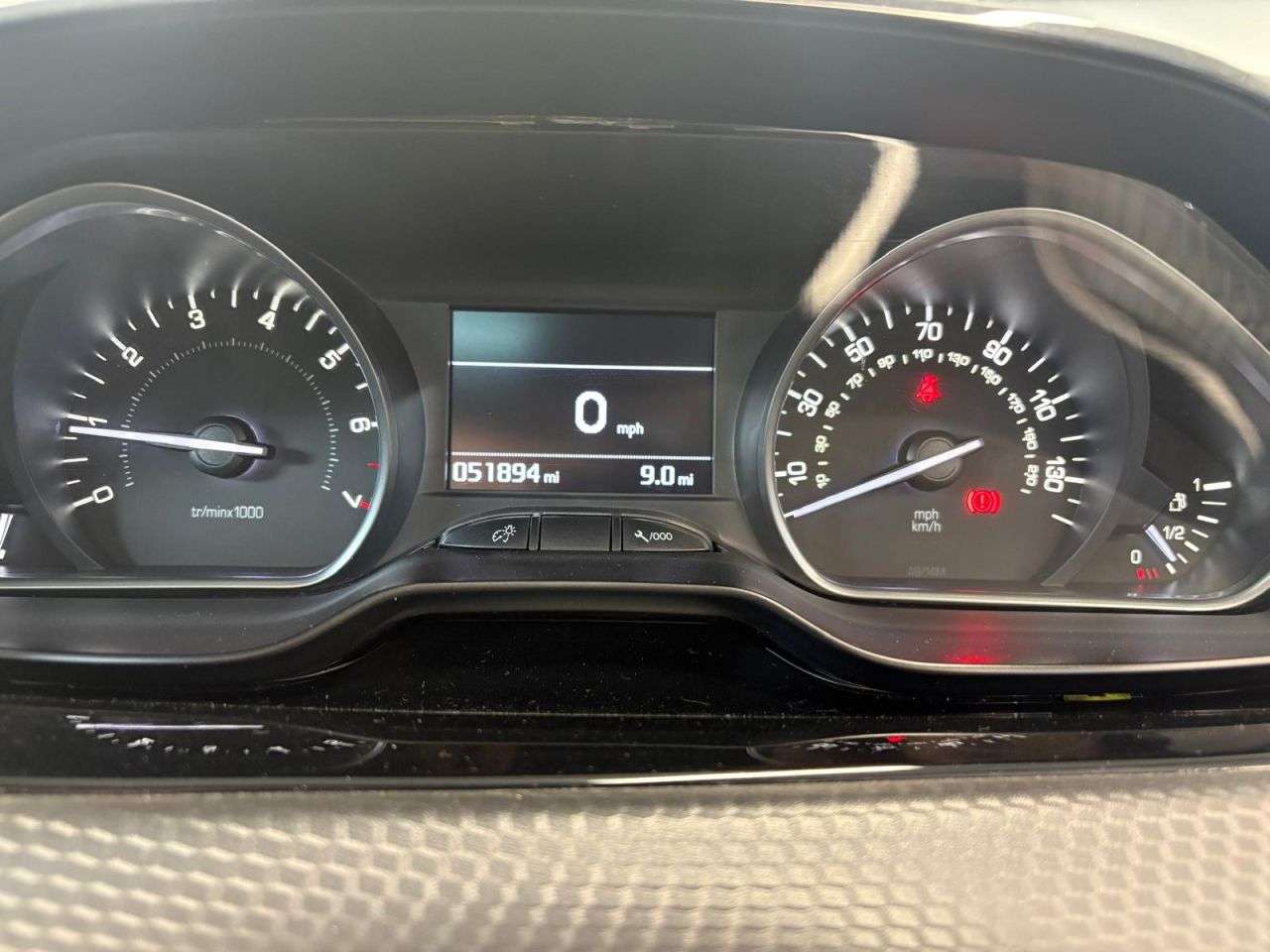 2019 PEUGEOT 208 2019 PEUGEOT 208