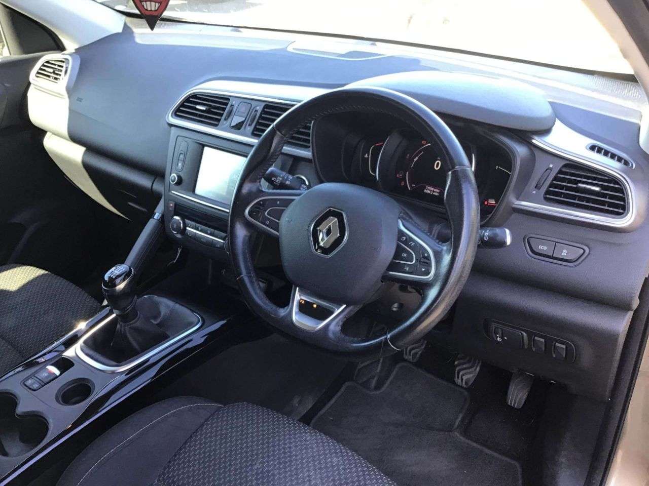2017 RENAULT KADJAR 2017 RENAULT KADJAR