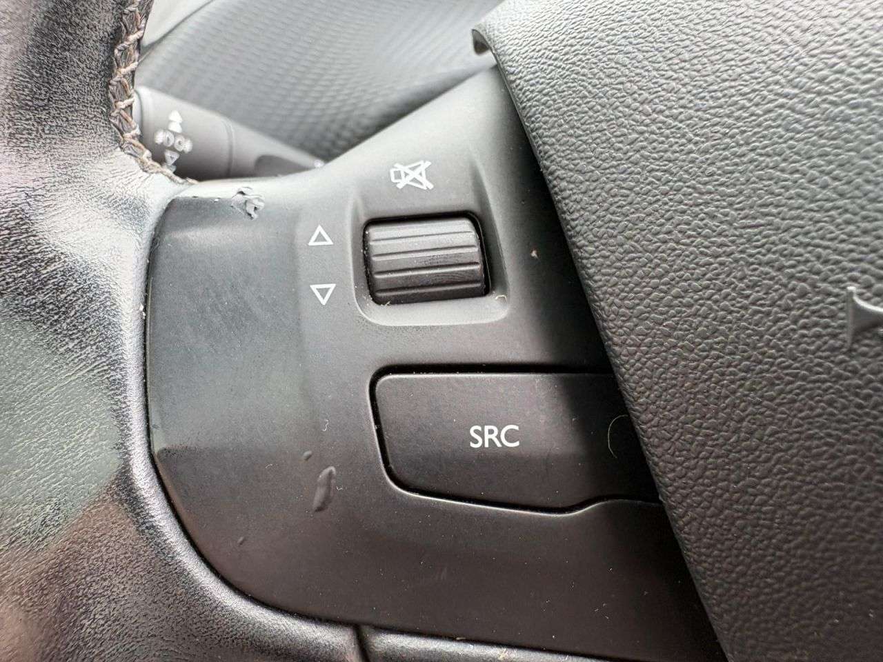 2016 PEUGEOT 2008 2016 PEUGEOT 2008