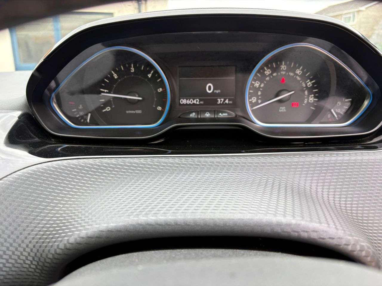 2016 PEUGEOT 2008 2016 PEUGEOT 2008