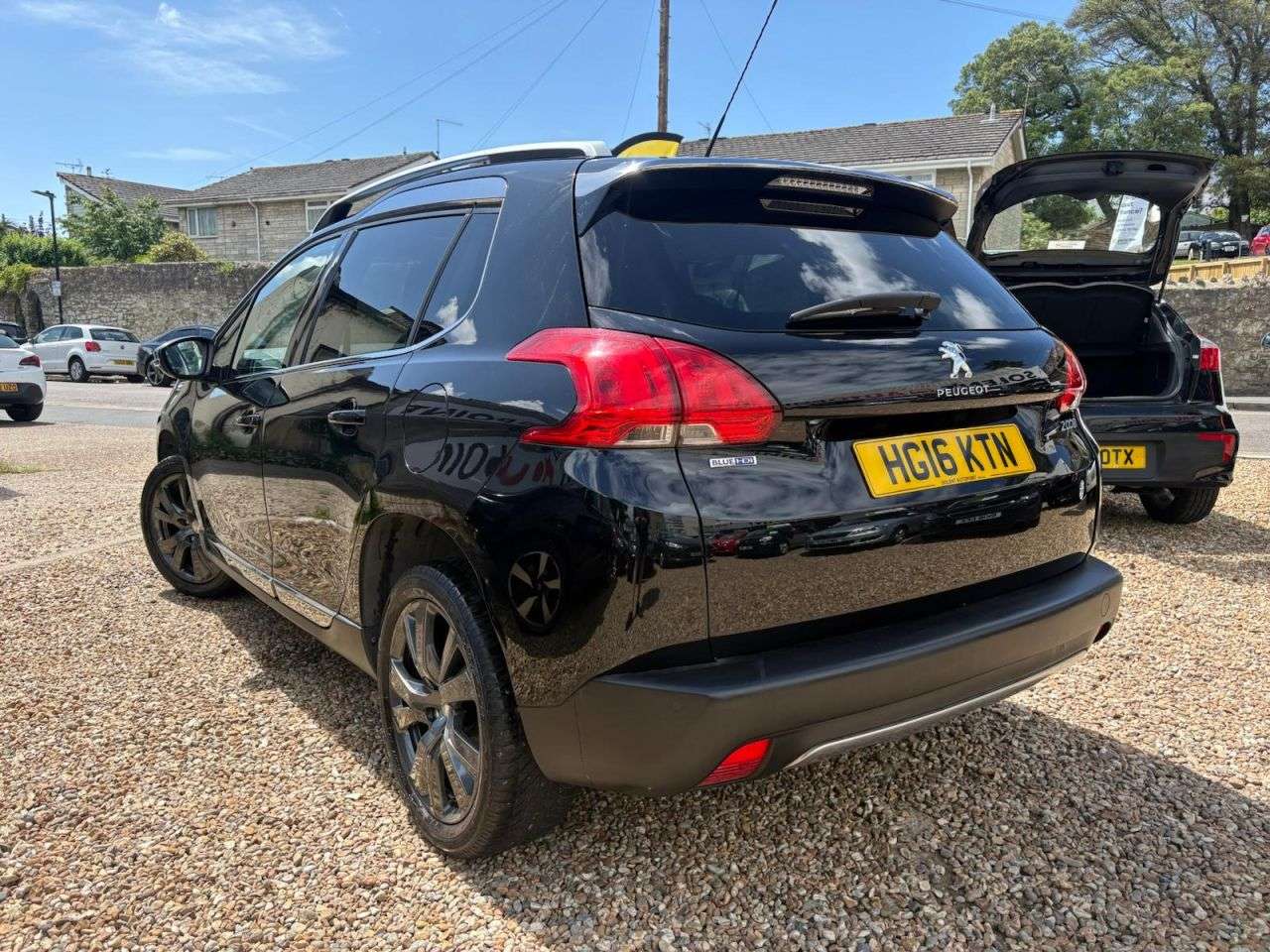 2016 PEUGEOT 2008 2016 PEUGEOT 2008