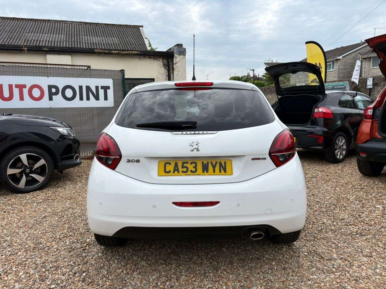 2016 PEUGEOT 208 2016 PEUGEOT 208