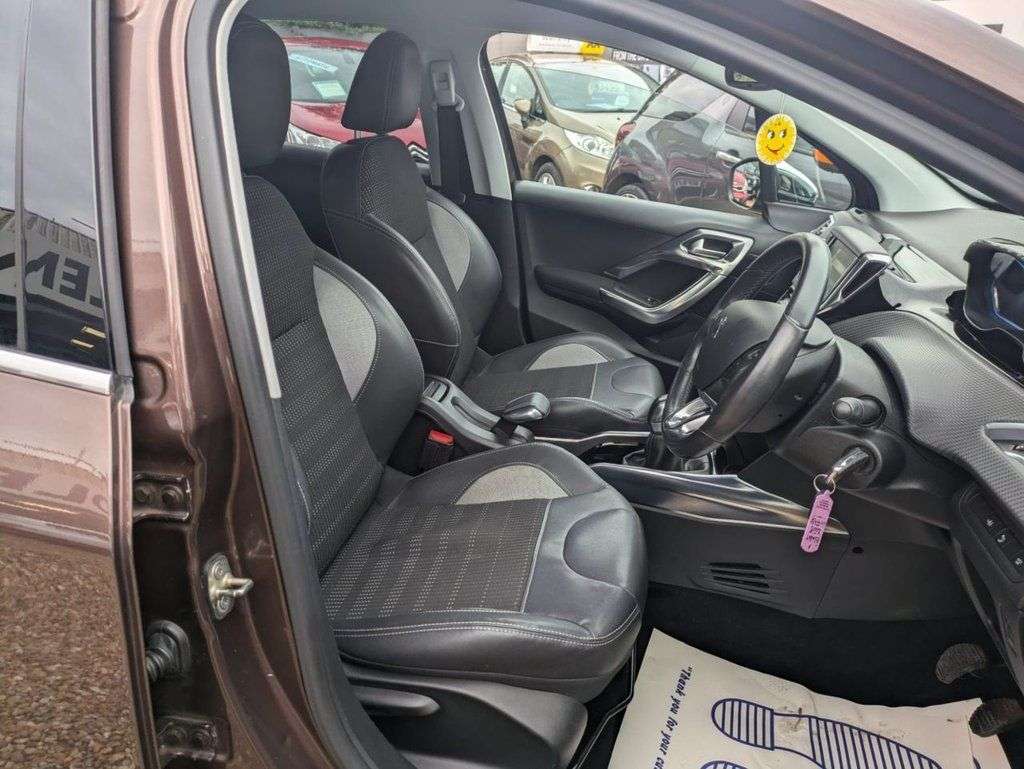 2014 PEUGEOT 2008 2014 PEUGEOT 2008
