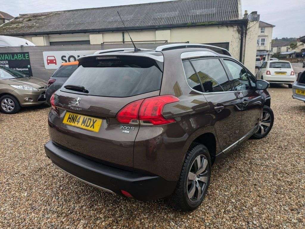 A 2014 PEUGEOT 2008 1.6 e-HDi Allure SUV 5dr Diesel Manual Euro 5 (s/s) (92 ps) A 2014 PEUGEOT 2008 1.6 e-HDi Allure SUV 5dr Diesel Manual Euro 5 (s/s) (92 ps)