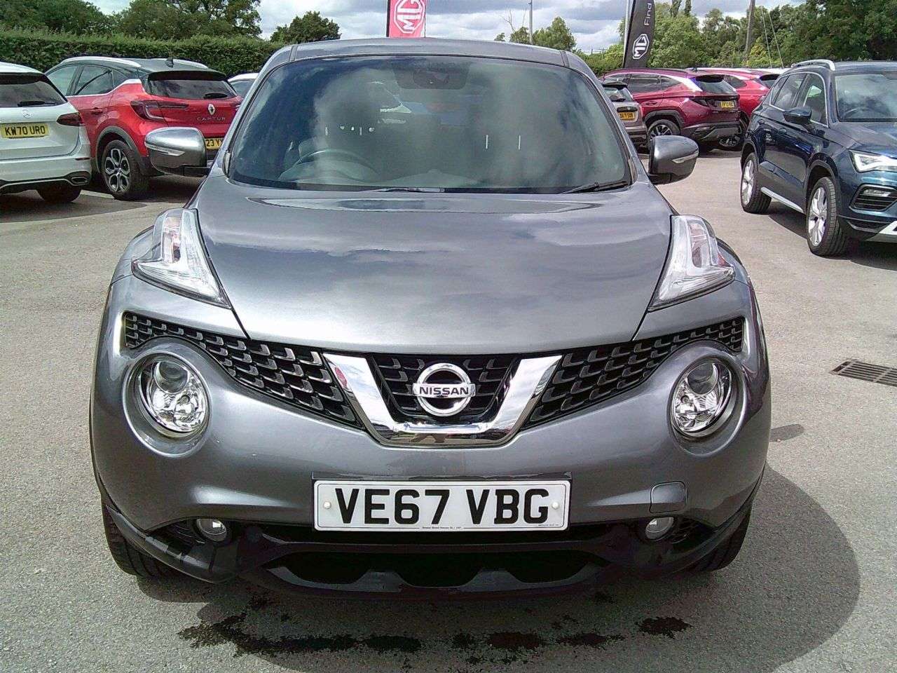 A 2017 NISSAN JUKE 1.5 dCi N-Connecta SUV 5dr Diesel Manual Euro 6 (s/s) (110 ps) A 2017 NISSAN JUKE 1.5 dCi N-Connecta SUV 5dr Diesel Manual Euro 6 (s/s) (110 ps)