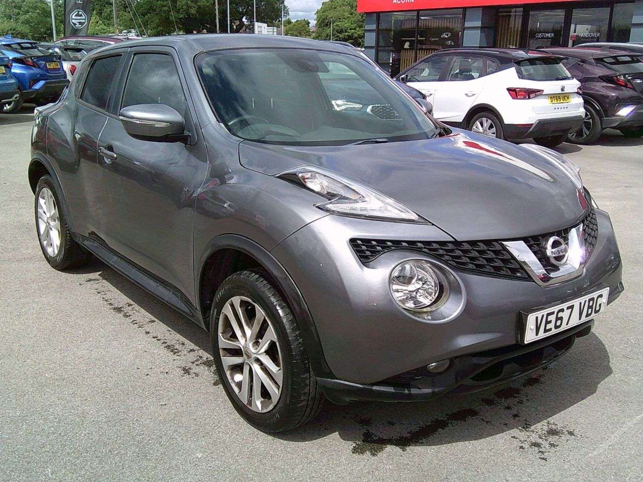 A 2017 NISSAN JUKE 1.5 dCi N-Connecta SUV 5dr Diesel Manual Euro 6 (s/s) (110 ps) A 2017 NISSAN JUKE 1.5 dCi N-Connecta SUV 5dr Diesel Manual Euro 6 (s/s) (110 ps)