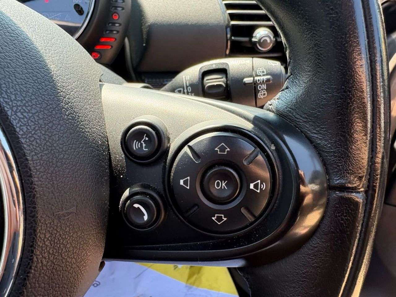 2015 MINI CLUBMAN 2015 MINI CLUBMAN