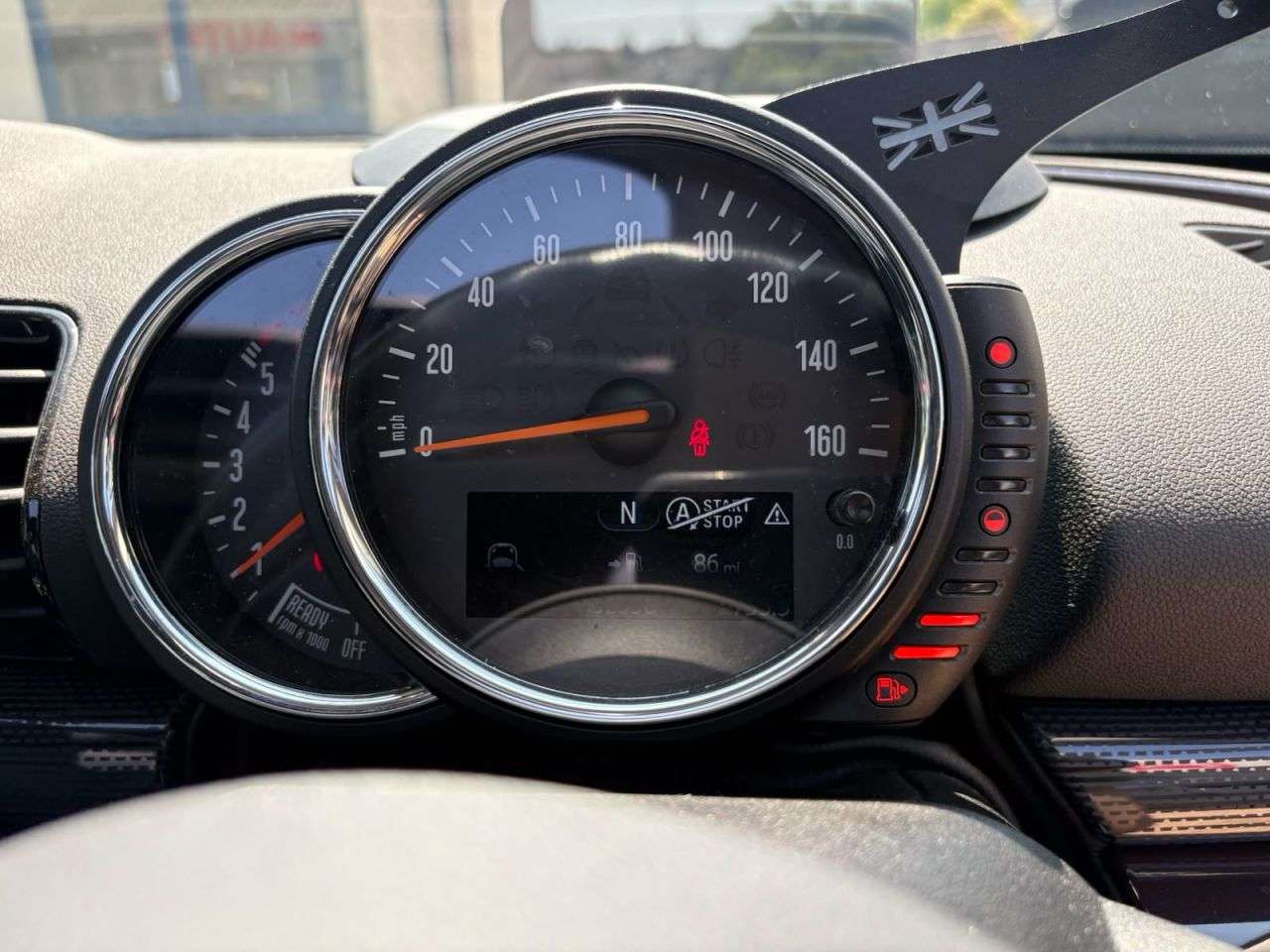 2015 MINI CLUBMAN 2015 MINI CLUBMAN