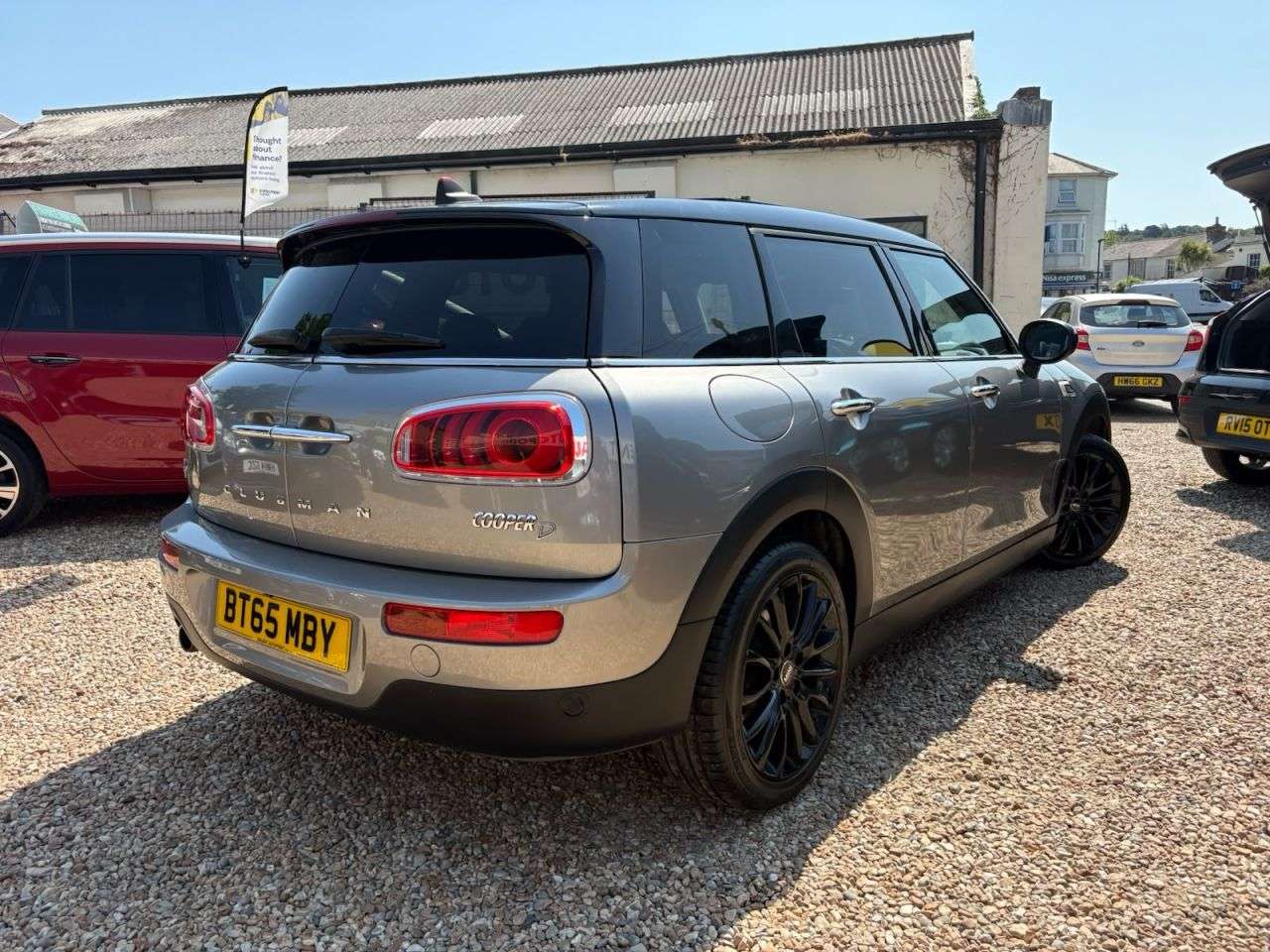 2015 MINI CLUBMAN 2015 MINI CLUBMAN