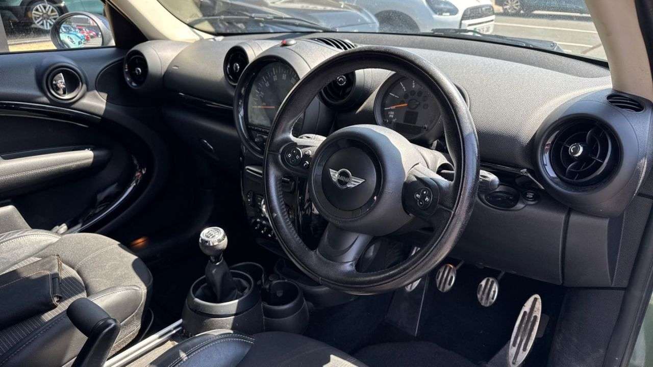 2015 MINI COUNTRYMAN 2015 MINI COUNTRYMAN
