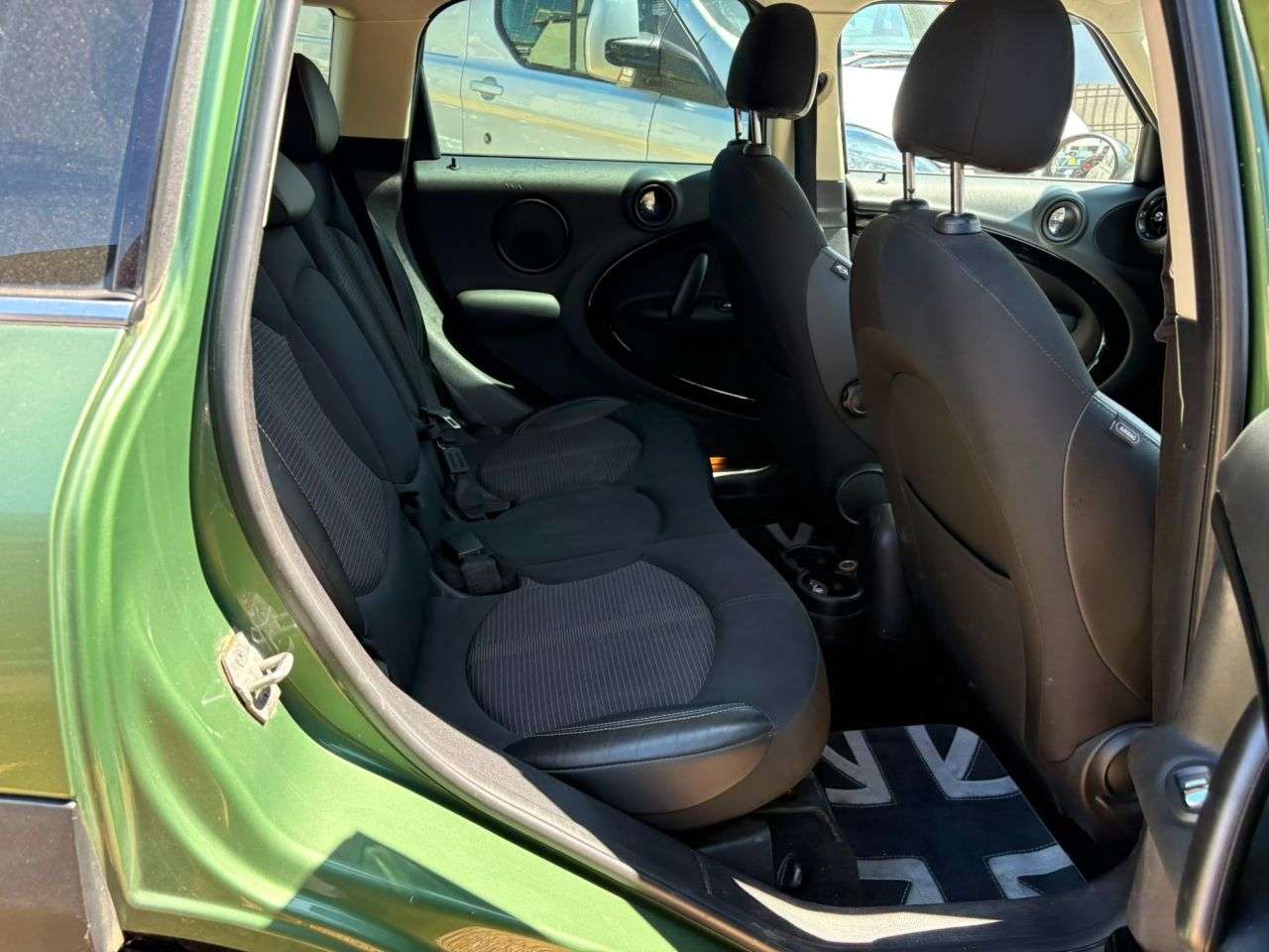 2015 MINI COUNTRYMAN 2015 MINI COUNTRYMAN