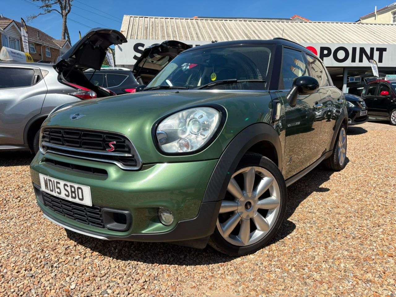 A 2015 MINI COUNTRYMAN 2.0 Cooper SD SUV 5dr Diesel Manual ALL4 Euro 5 (s/s) (143 ps) A 2015 MINI COUNTRYMAN 2.0 Cooper SD SUV 5dr Diesel Manual ALL4 Euro 5 (s/s) (143 ps)