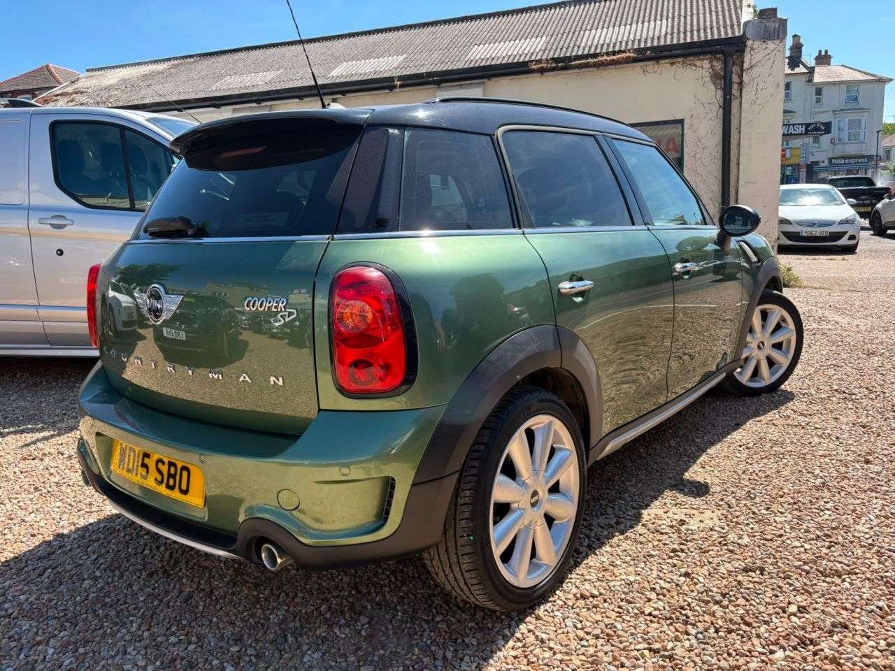 2015 MINI COUNTRYMAN 2015 MINI COUNTRYMAN