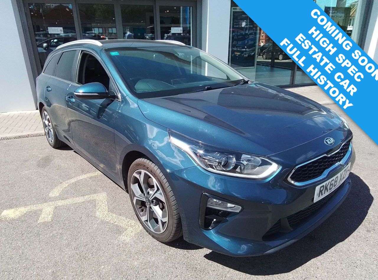 A 2018 KIA CEED 1.6 CRDi 3 Sportswagon 5dr Diesel Manual Euro 6 (s/s) (114 bhp) A 2018 KIA CEED 1.6 CRDi 3 Sportswagon 5dr Diesel Manual Euro 6 (s/s) (114 bhp)