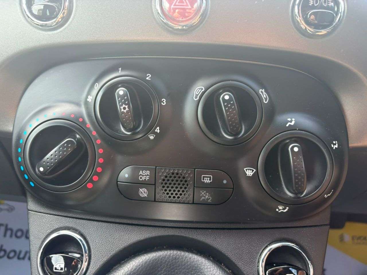 2018 FIAT 500 2018 FIAT 500