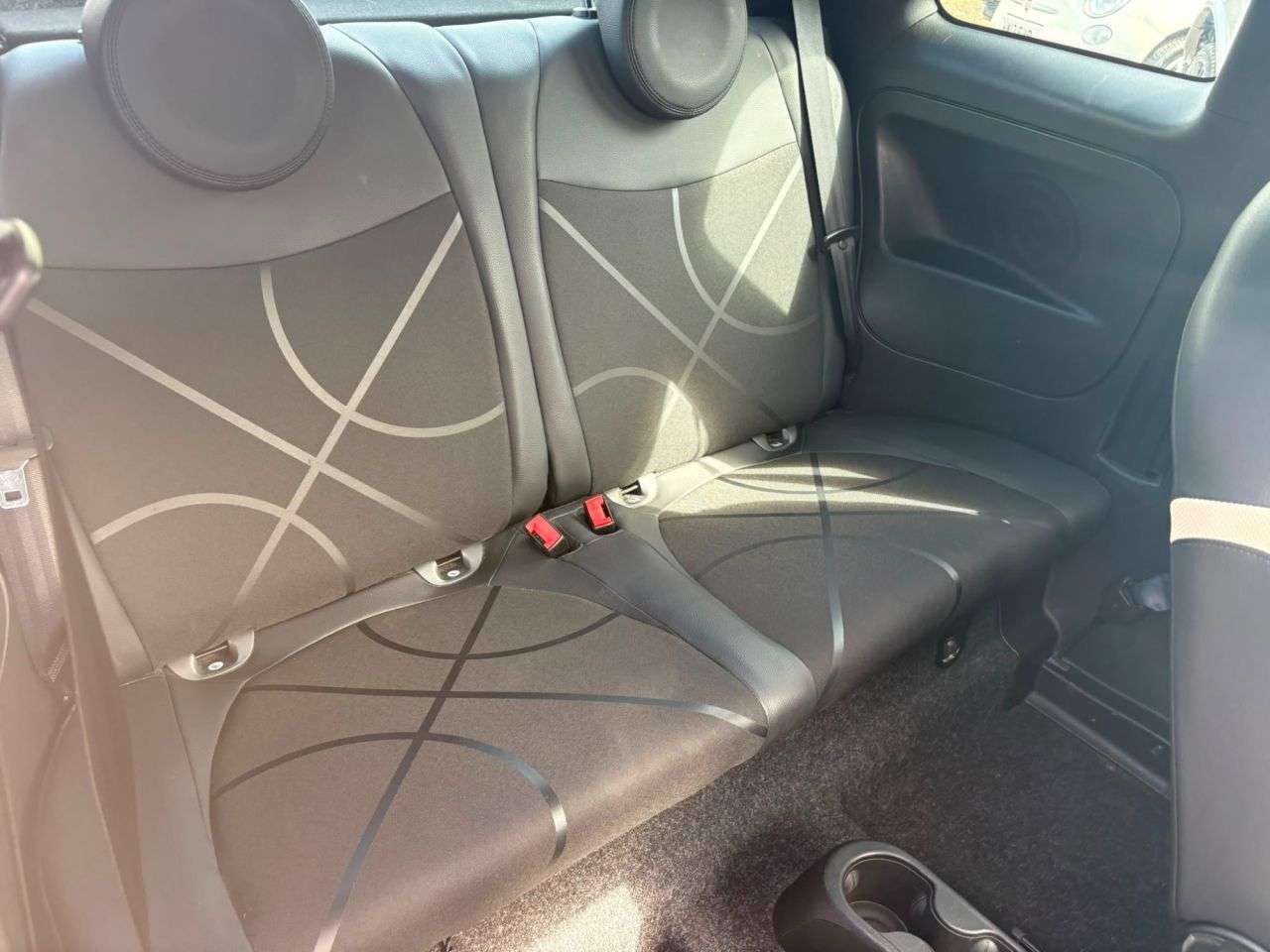 2018 FIAT 500 2018 FIAT 500