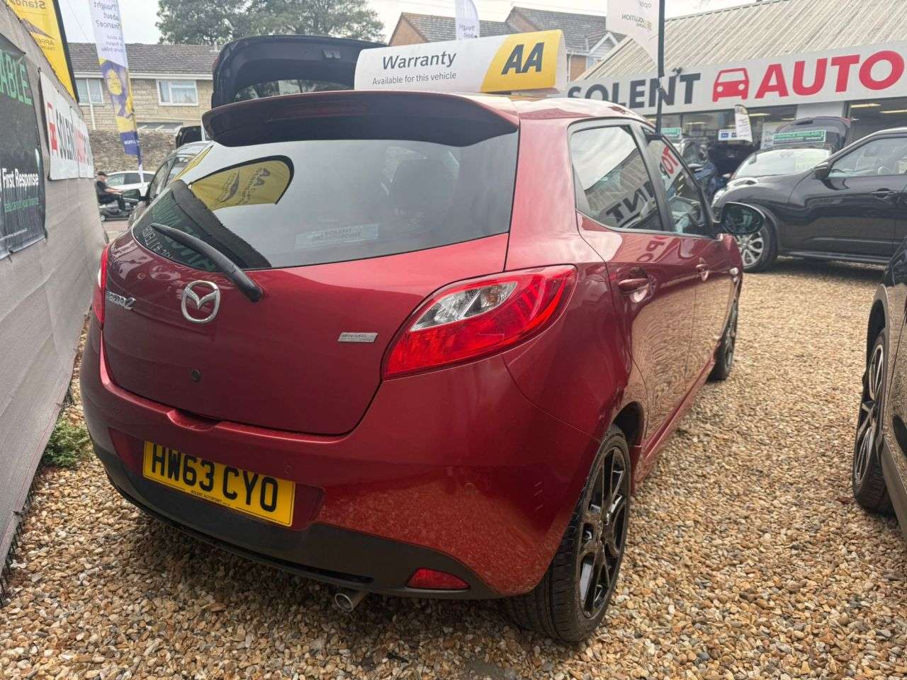 A 2013 MAZDA MAZDA2 1.3 Venture Hatchback 5dr Petrol Manual Euro 5 (84 ps) A 2013 MAZDA MAZDA2 1.3 Venture Hatchback 5dr Petrol Manual Euro 5 (84 ps)