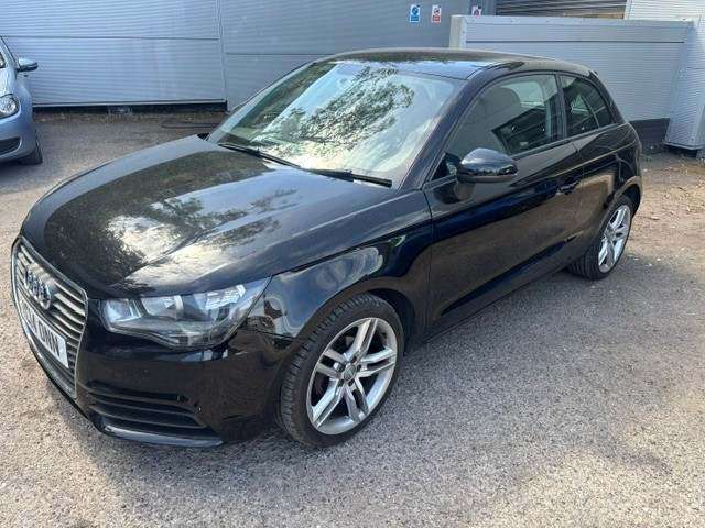 A 2014 AUDI A1 1.2 TFSI SE Hatchback 3dr Petrol Manual Euro 5 (s/s) (86 ps) A 2014 AUDI A1 1.2 TFSI SE Hatchback 3dr Petrol Manual Euro 5 (s/s) (86 ps)